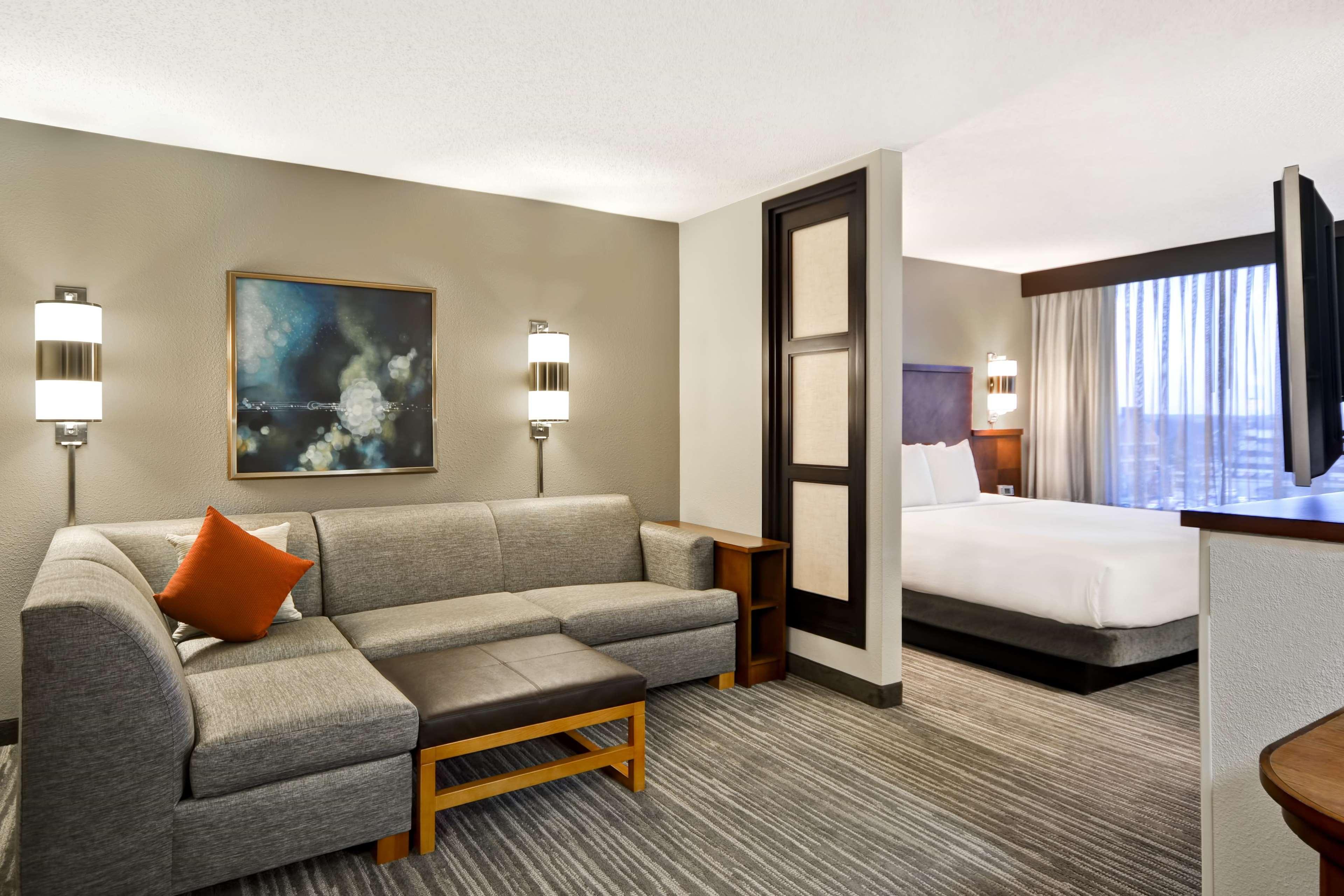 Hyatt Place Columbus Worthington Flint Экстерьер фото